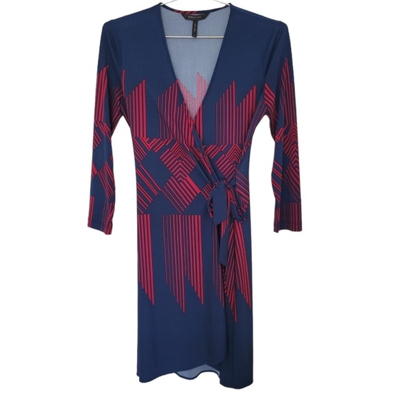 BCBGMaxAzria Dresses & Skirts - BcbgMaxAzria Blue Red Geometric Long Sleeve Wrap Dress Sz Small S